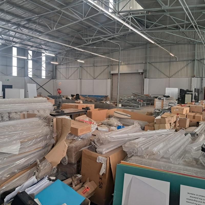 To Let commercial Property for Rent in Greenbushes Eastern Cape